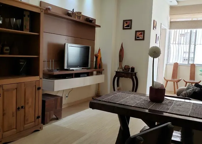 Apartamento Copacabana 2 Quartos Perto de Tudo